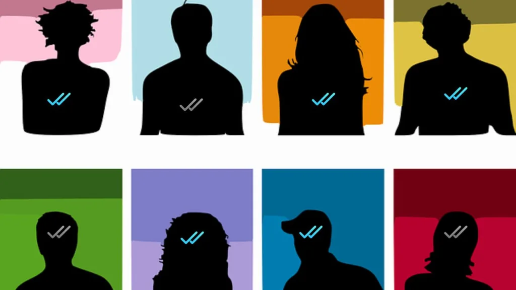 Collage de personas con doble tilde azul