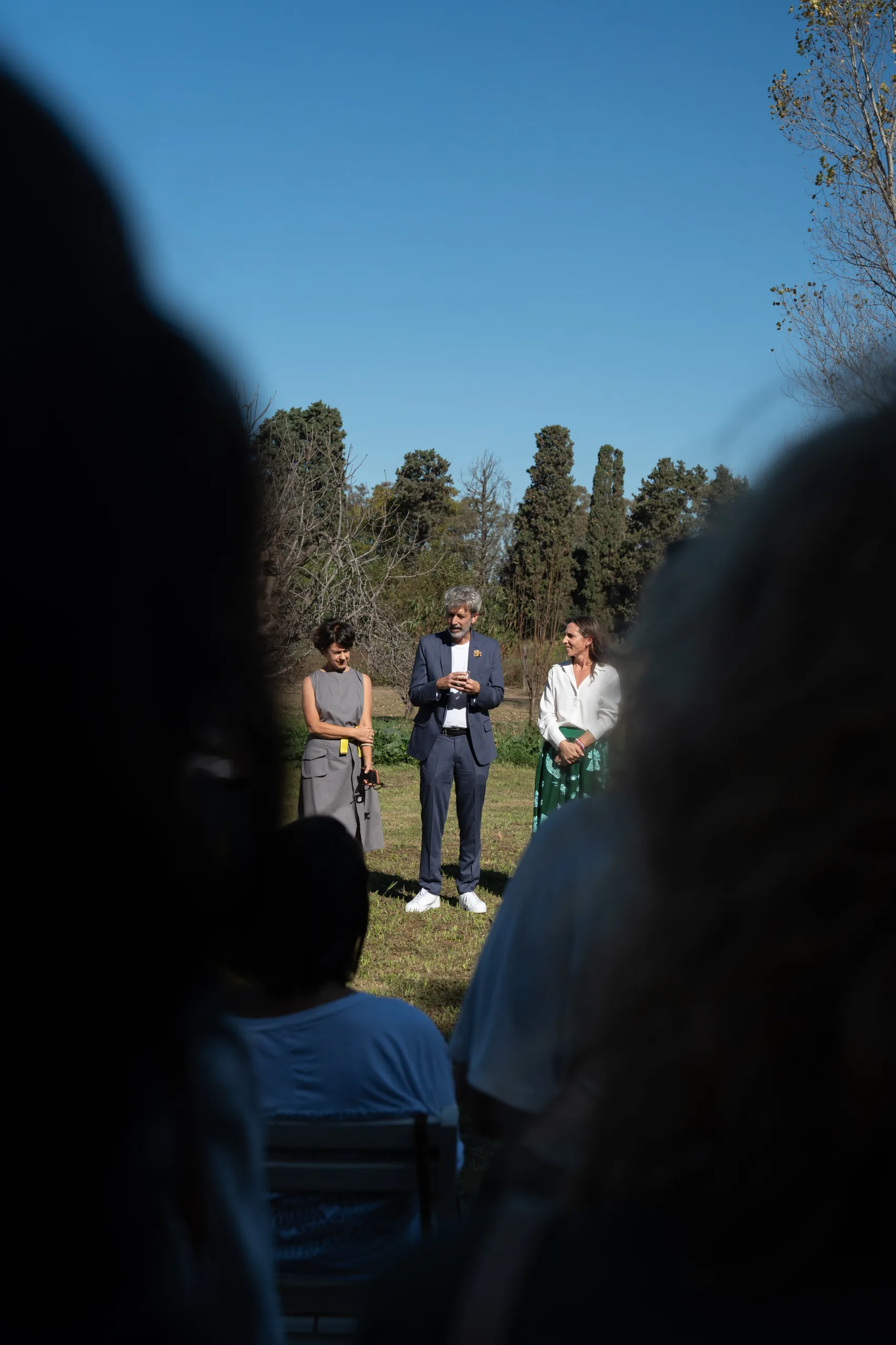 Gonzalo Cascón con Marta Rivero y Carla Peresini en Ankara